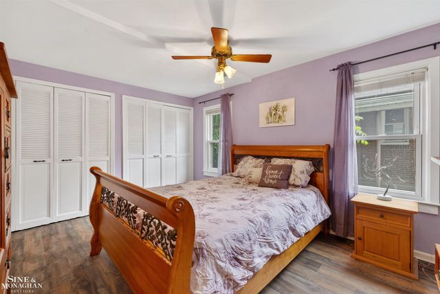 29719 Maplegrove Street, Saint Clair Shores, MI 48082