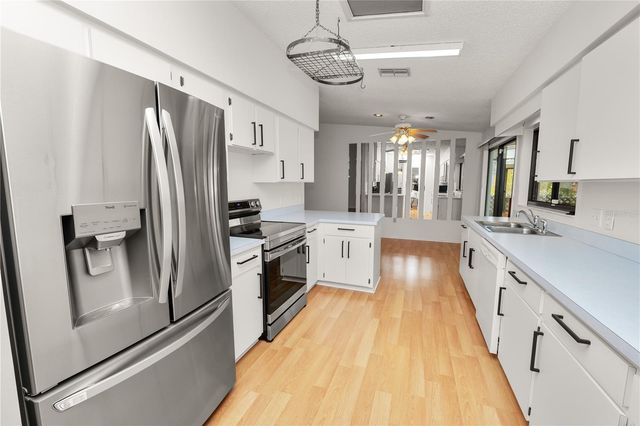 3130 PRAIRIE DUNES CIRCLE W, Lakeland, FL 33810