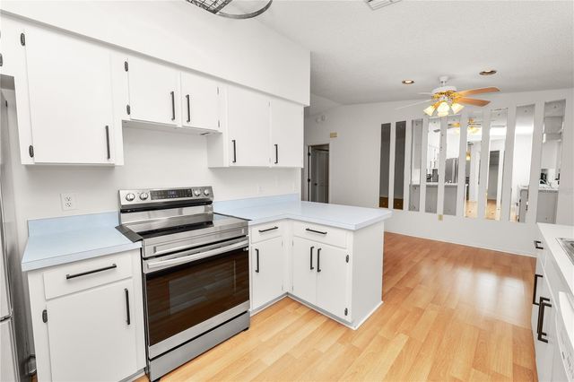 3130 PRAIRIE DUNES CIRCLE W, Lakeland, FL 33810