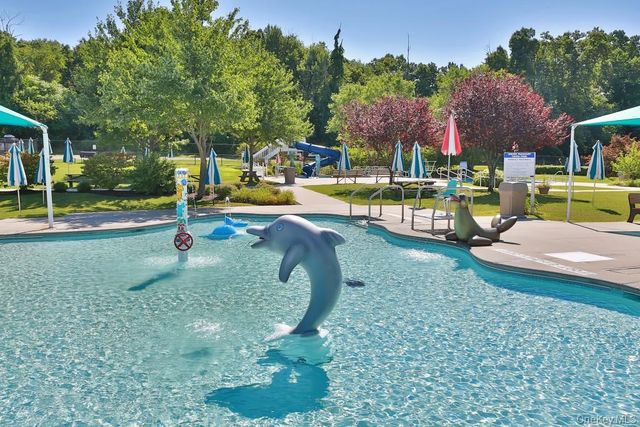 310 Manville RD S4, Pleasantville, NY 10570