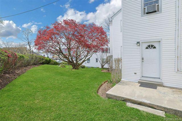 310 Manville RD S4, Pleasantville, NY 10570
