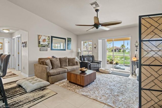 2724 NW 21st TER, Cape Coral, FL 33993