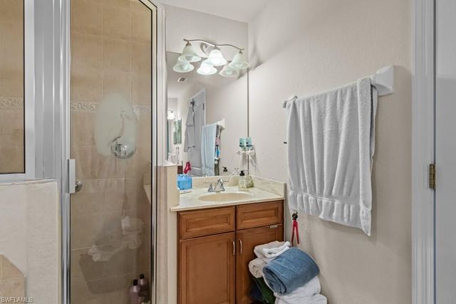 2724 NW 21st TER, Cape Coral, FL 33993