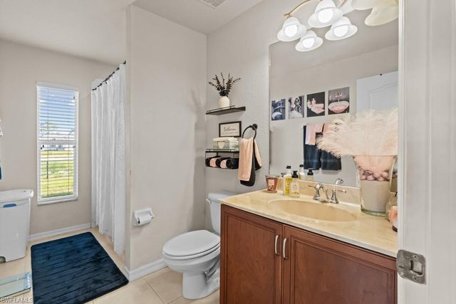 2724 NW 21st TER, Cape Coral, FL 33993