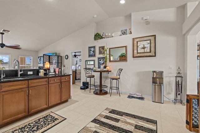 2724 NW 21st TER, Cape Coral, FL 33993