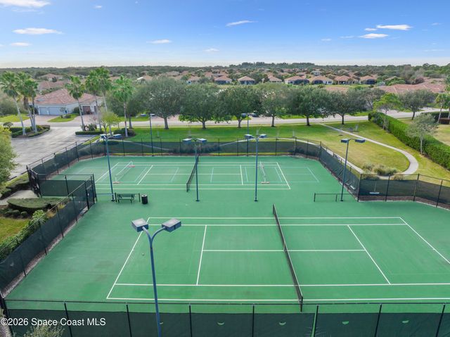 5574 49th Avenue, Vero Beach, FL 32967