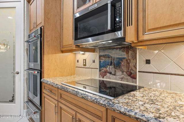 5574 49th Avenue, Vero Beach, FL 32967