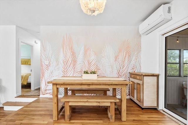 80 Central Ave, Hull, MA 02045