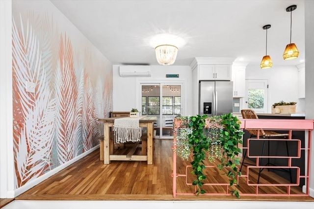 80 Central Ave, Hull, MA 02045