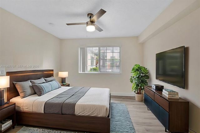 2009 SE 10th Ave 302, Fort Lauderdale, FL 33316