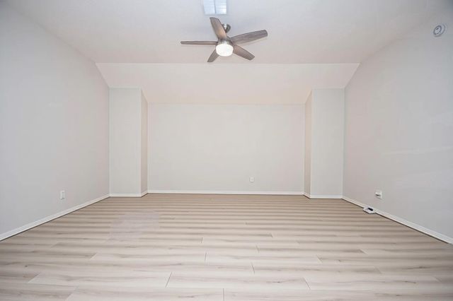 1123 Enclave Square E, Houston, TX 77077
