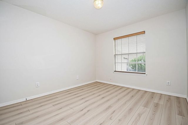 1123 Enclave Square E, Houston, TX 77077