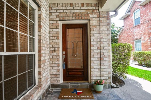 1123 Enclave Square E, Houston, TX 77077
