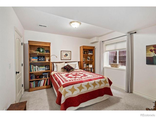 912 Clydesdale Lane, Windsor, CO 80550