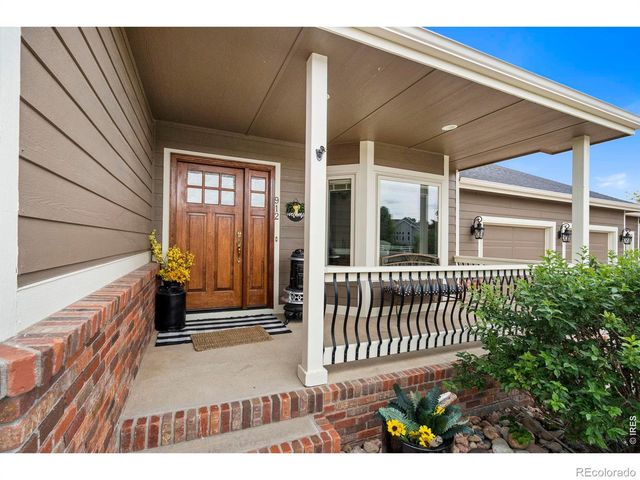 912 Clydesdale Lane, Windsor, CO 80550