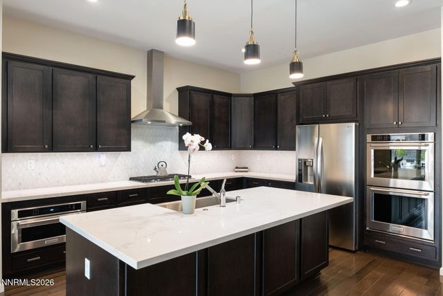 2268 Paint Horse Drive, Reno, NV 89521