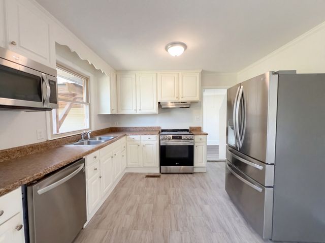 103 Linda Dr, Hendersonville, TN 37075