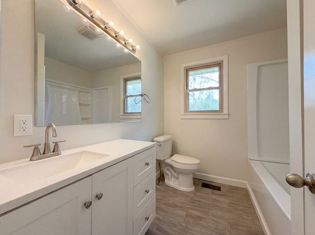 103 Linda Dr, Hendersonville, TN 37075