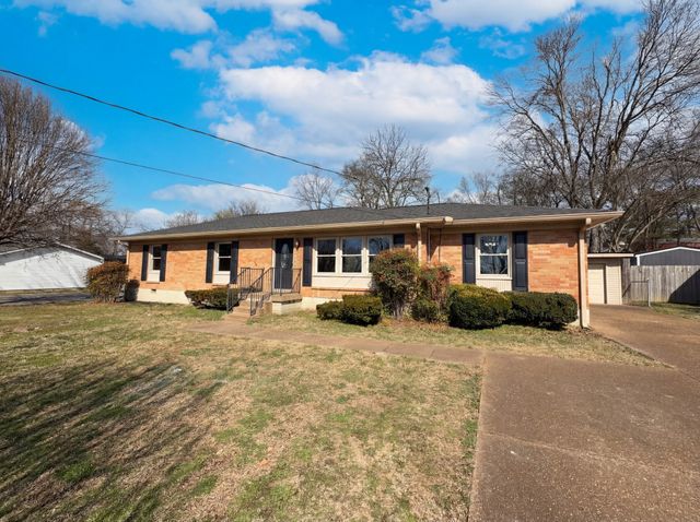 103 Linda Dr, Hendersonville, TN 37075