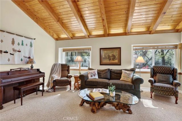 28125 Geneva Lane, Lake Arrowhead, CA 92352