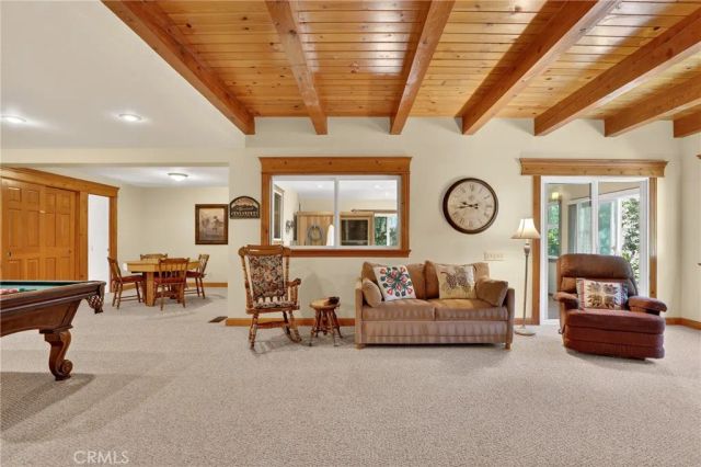 28125 Geneva Lane, Lake Arrowhead, CA 92352