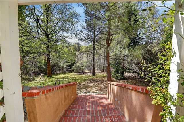 28125 Geneva Lane, Lake Arrowhead, CA 92352