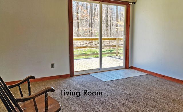 2570 S Walnut Avenue, White Cloud, MI 49349