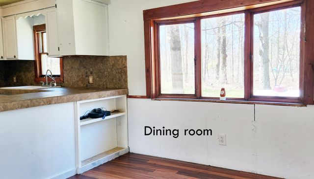 2570 S Walnut Avenue, White Cloud, MI 49349