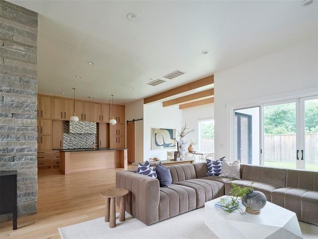 141 NE 14th Street, Oklahoma City, OK 73104