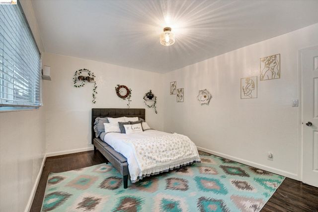 2515 Oliver Ave, Oakland, CA 94605