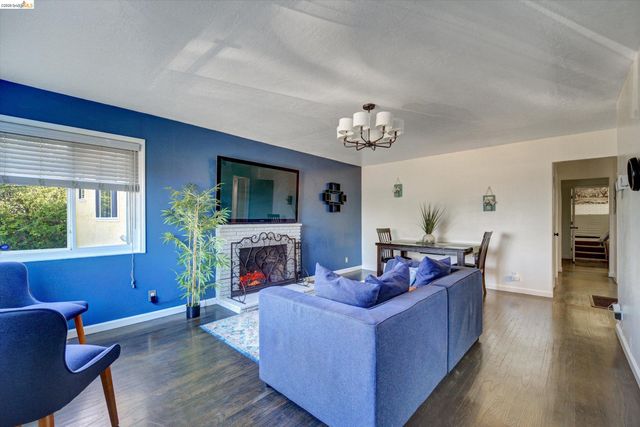 2515 Oliver Ave, Oakland, CA 94605