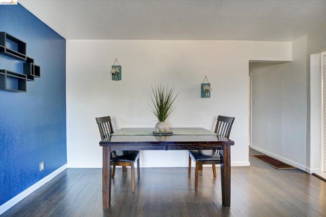 2515 Oliver Ave, Oakland, CA 94605