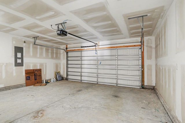572 Woodland Farms Circle, Aynor, SC 29511