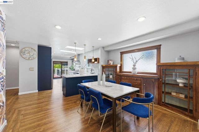 5137 Fairfax Ave, Oakland, CA 94601