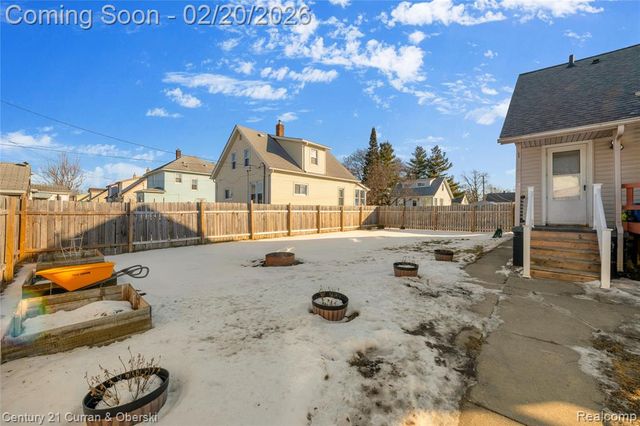 1882 7th Street, Wyandotte, MI 48192