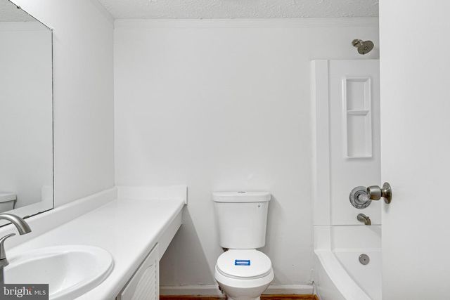10911 SANTA CLARA DR, Fairfax, VA 22030
