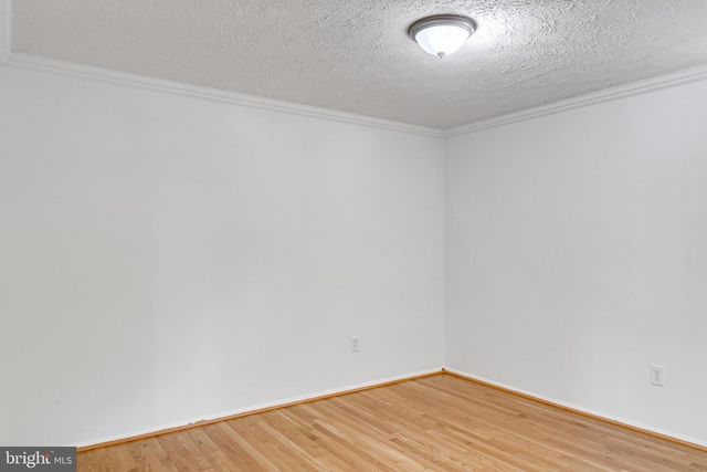 10911 SANTA CLARA DR, Fairfax, VA 22030