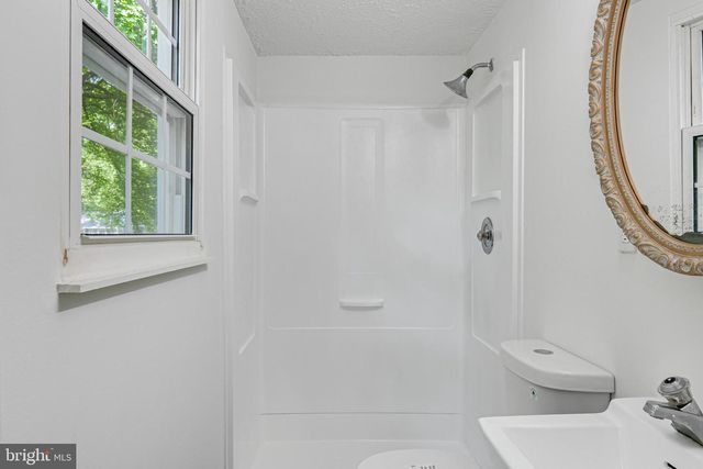 10911 SANTA CLARA DR, Fairfax, VA 22030