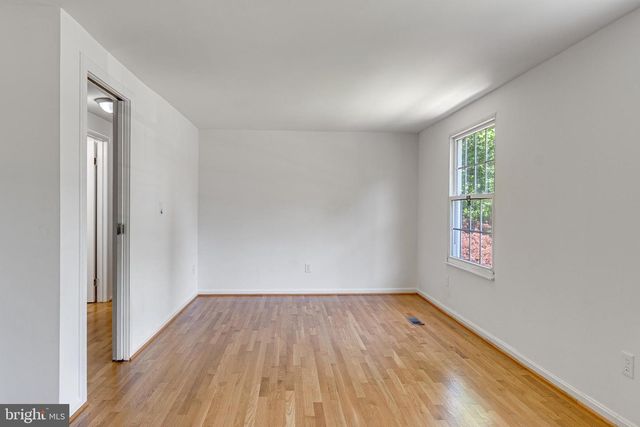 10911 SANTA CLARA DR, Fairfax, VA 22030