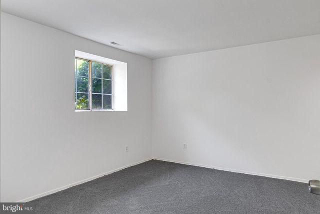 10911 SANTA CLARA DR, Fairfax, VA 22030