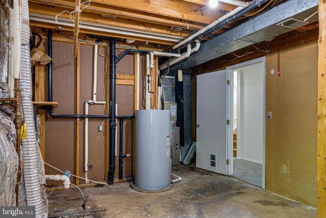 10911 SANTA CLARA DR, Fairfax, VA 22030