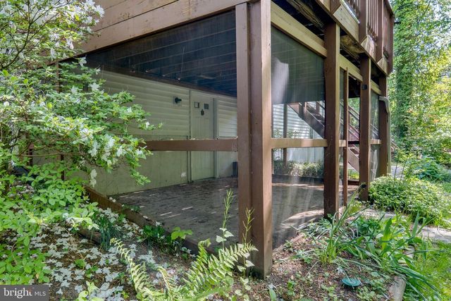 10911 SANTA CLARA DR, Fairfax, VA 22030
