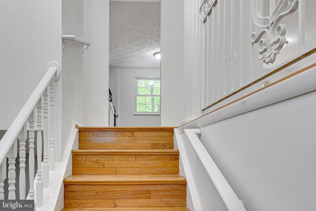 10911 SANTA CLARA DR, Fairfax, VA 22030