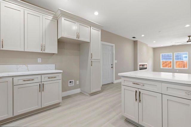 243 Seventh St, Colusa, CA 95932