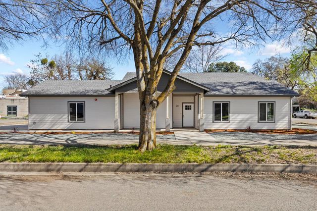 243 Seventh St, Colusa, CA 95932