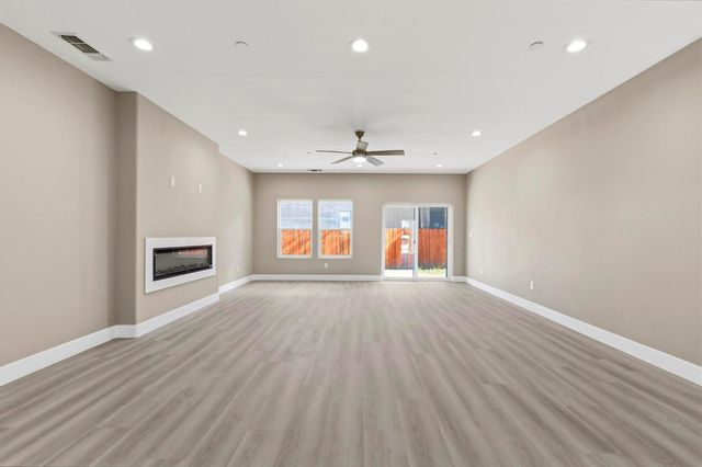 243 Seventh St, Colusa, CA 95932