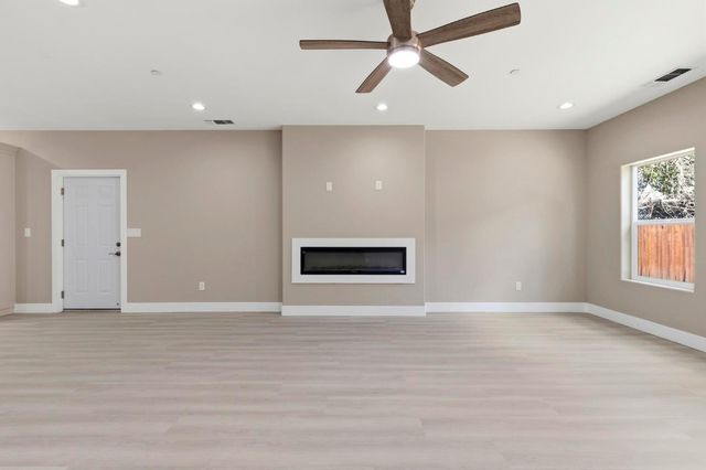 243 Seventh St, Colusa, CA 95932