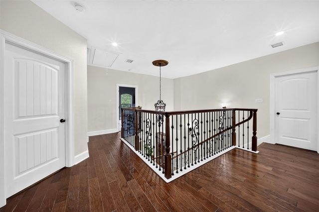 10410 Clubhouse Circle, Magnolia, TX 77354