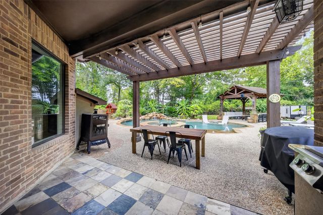 10410 Clubhouse Circle, Magnolia, TX 77354