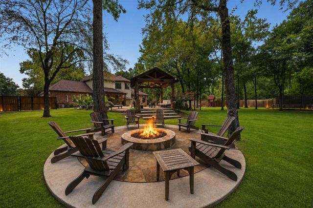 10410 Clubhouse Circle, Magnolia, TX 77354